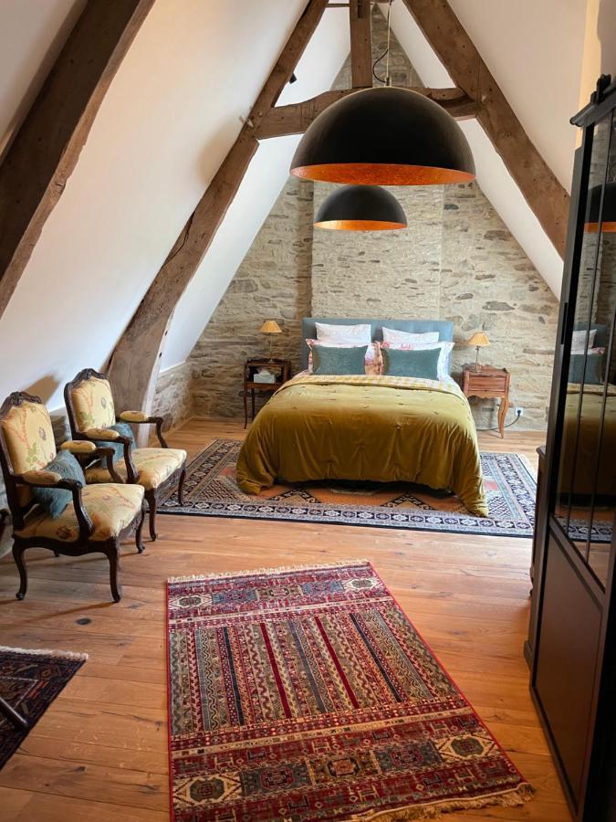 Manoir Medieval Du XV Ieme Siecle Minihy-Tréguier Esterno foto