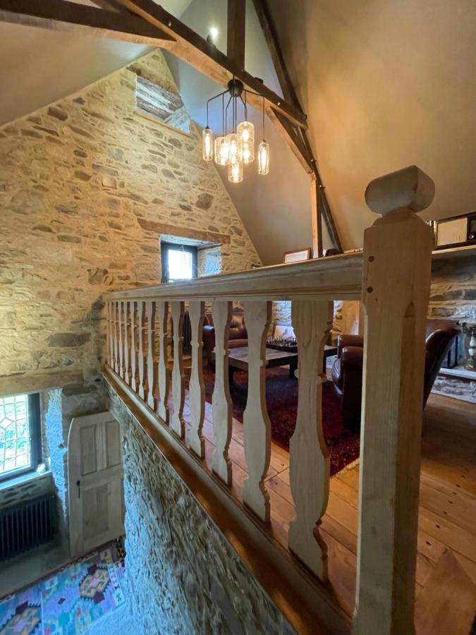 Manoir Medieval Du XV Ieme Siecle Minihy-Tréguier Esterno foto