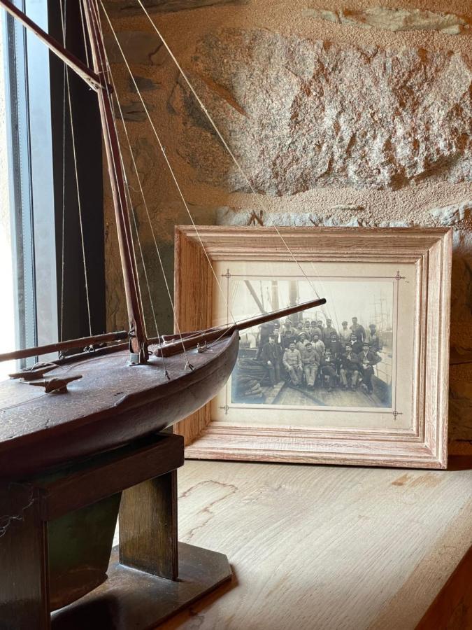 Manoir Medieval Du XV Ieme Siecle Minihy-Tréguier Esterno foto