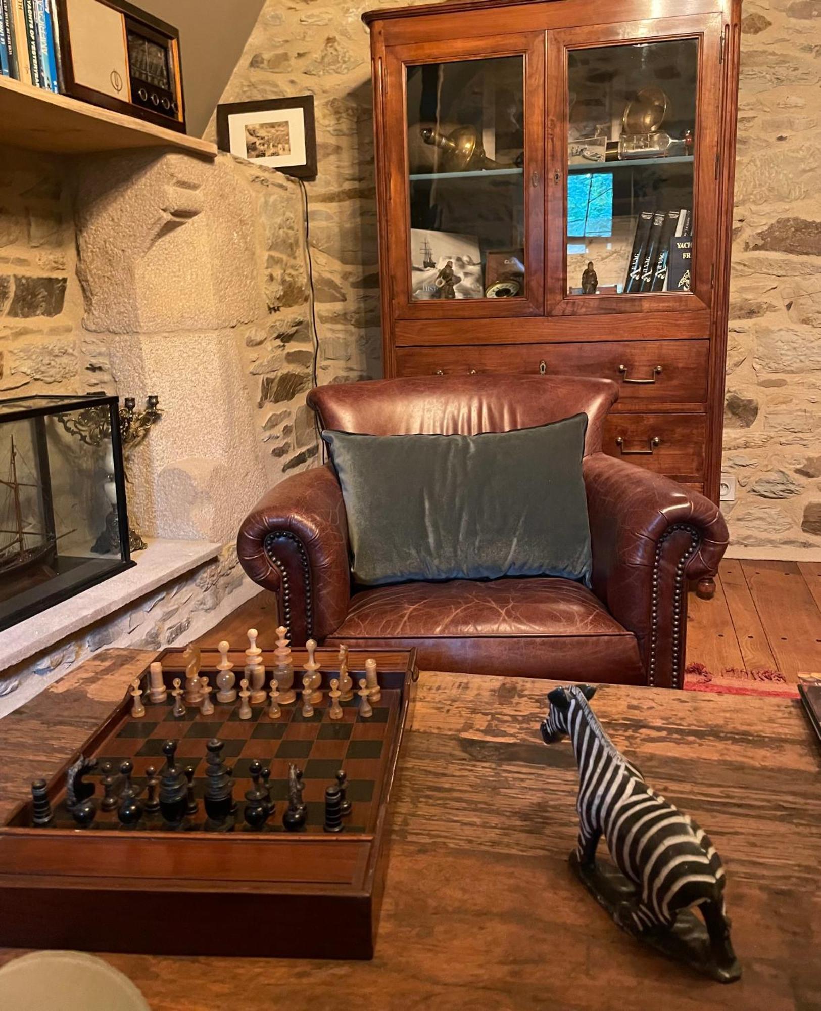 Manoir Medieval Du XV Ieme Siecle Minihy-Tréguier Esterno foto